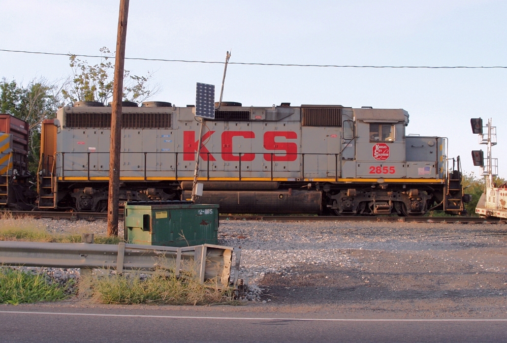 KCS 2855 yard power